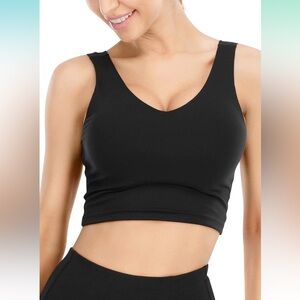 BlackCrop Workout Top